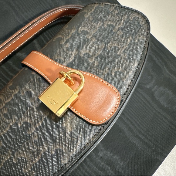 CELINE CLUTCH ON STRAP TABOU IN TRIOMPHE - Picture 9 of 16